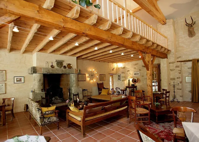 Domaine De Planques Frühstückspension