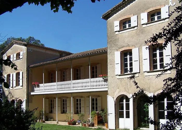 Frühstückspension Domaine De Planques 4*